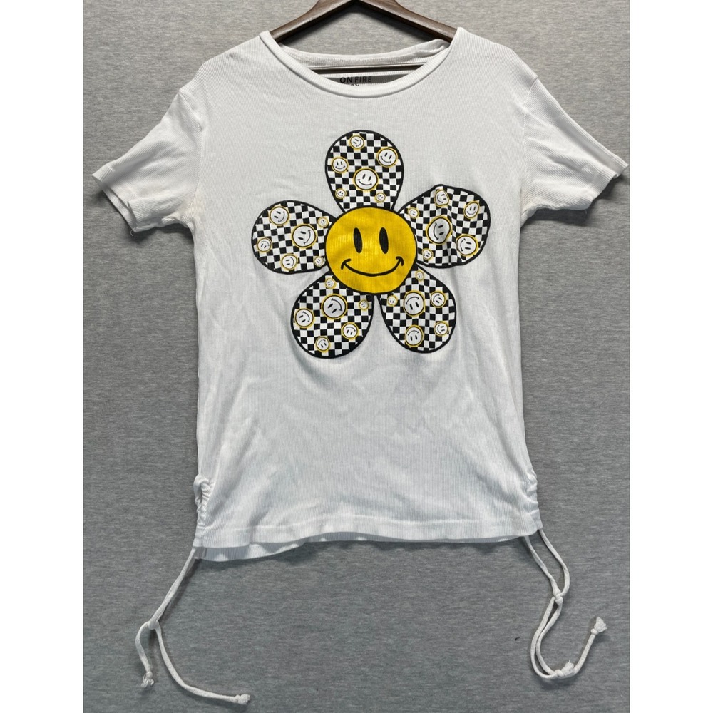 On Fire Ribbed Knit T Shirt Womens 2X White Graphic Smiley Face Flower Cinch Hem
